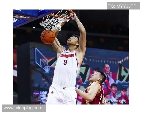 上海篮球队强势领跑大师赛积分榜积累90分展现冠军实力